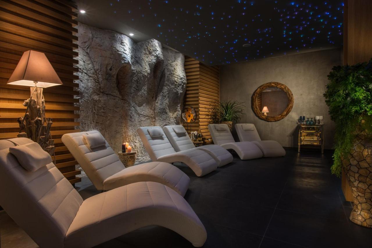 Balneo & Spa Hotel The Palace Άγιος Κωνσταντίνος και Ελένη Εξωτερικό φωτογραφία