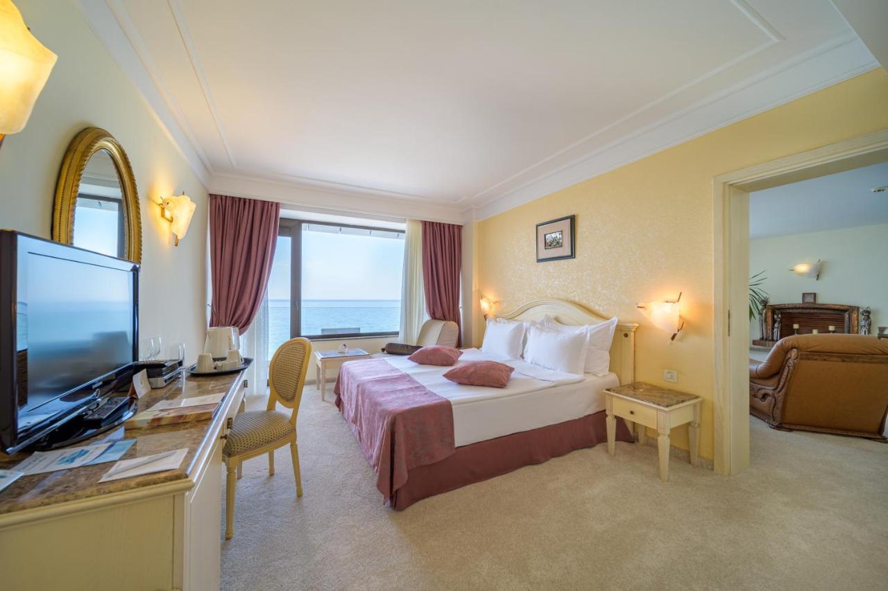 Balneo & Spa Hotel The Palace Άγιος Κωνσταντίνος και Ελένη Εξωτερικό φωτογραφία