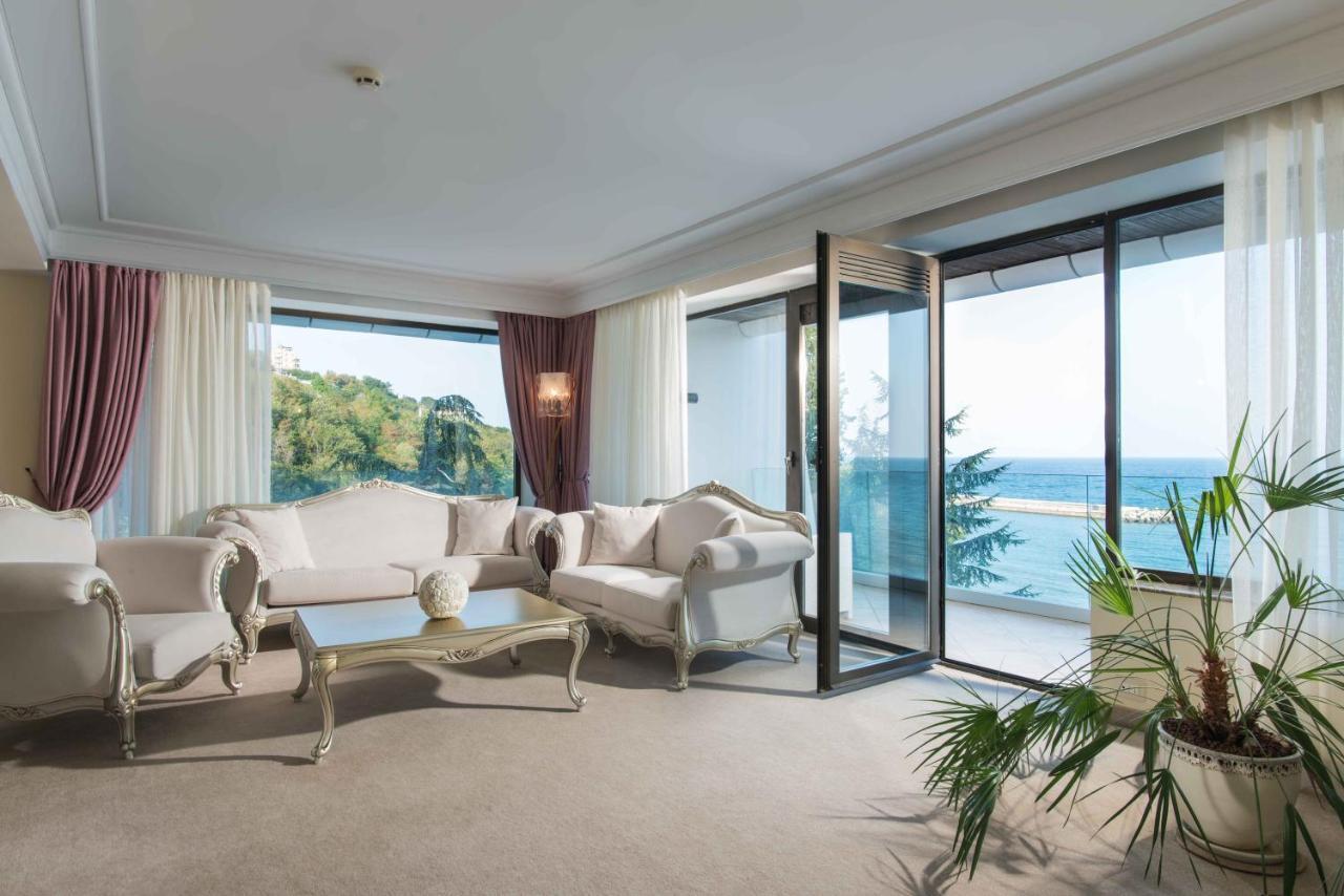 Balneo & Spa Hotel The Palace Άγιος Κωνσταντίνος και Ελένη Εξωτερικό φωτογραφία
