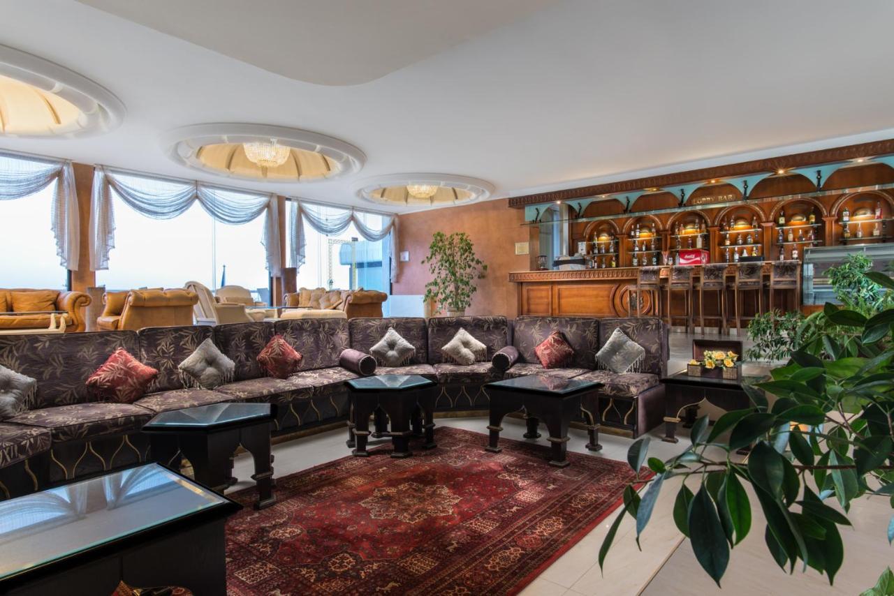 Balneo & Spa Hotel The Palace Άγιος Κωνσταντίνος και Ελένη Εξωτερικό φωτογραφία