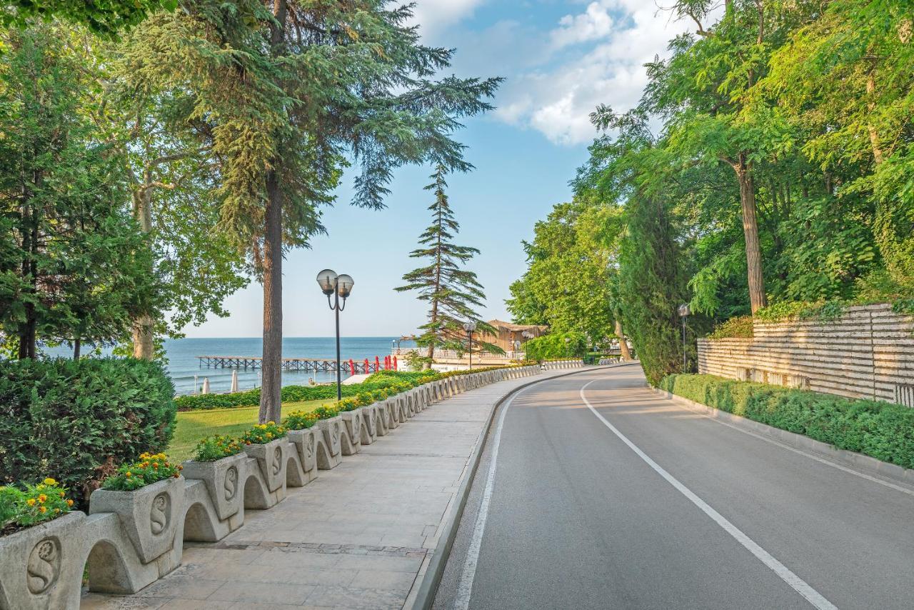 Balneo & Spa Hotel The Palace Άγιος Κωνσταντίνος και Ελένη Εξωτερικό φωτογραφία